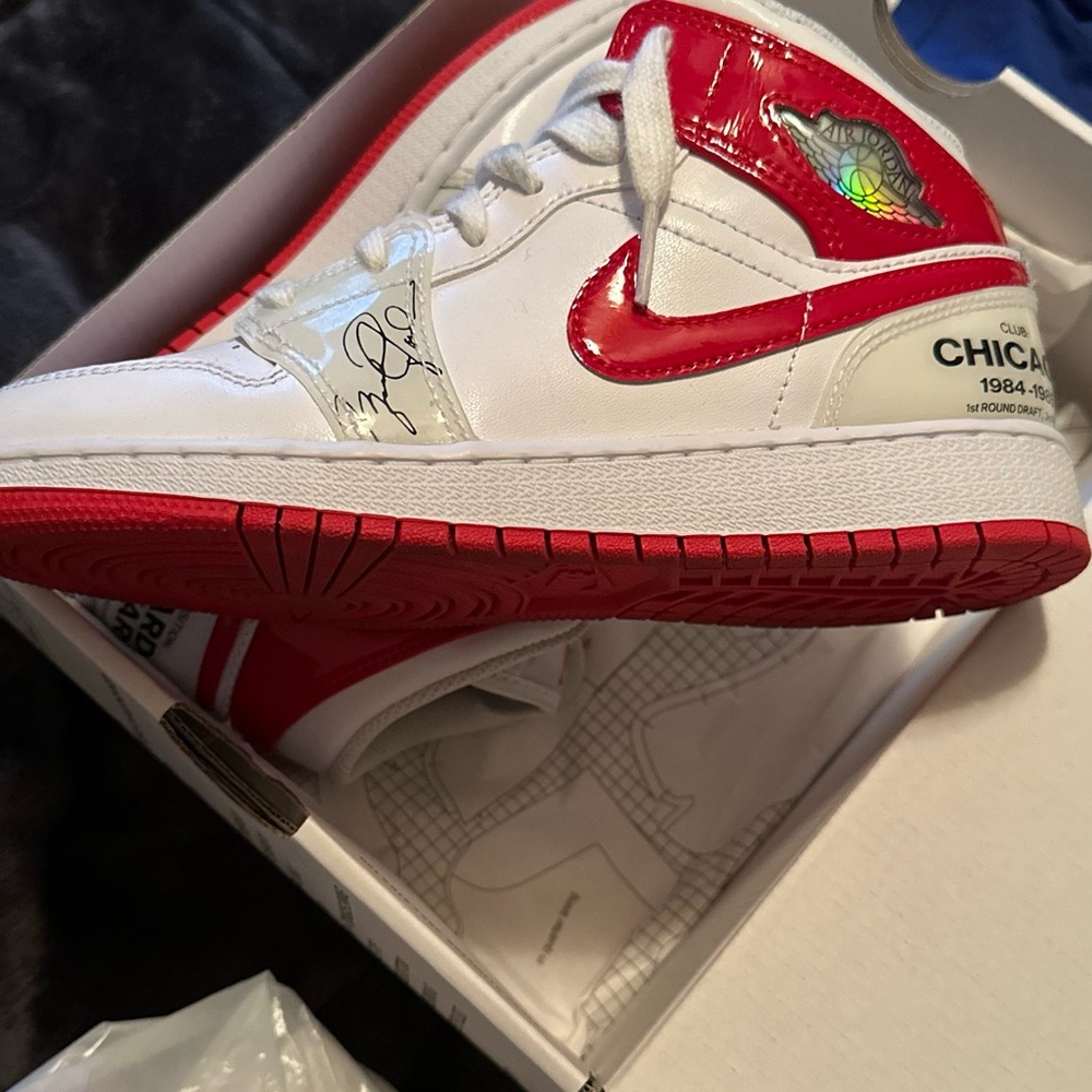 Air Jordan 1 Mid SS White/University Red